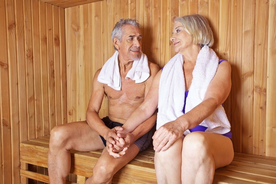 Use an Infrared Sauna at Home as Part of Your Healthy Aging Routine