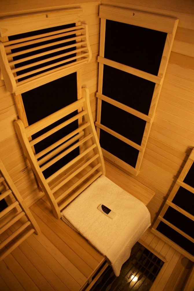 Infrared Saunas Developed from Infrared Technology and Dry Saunas